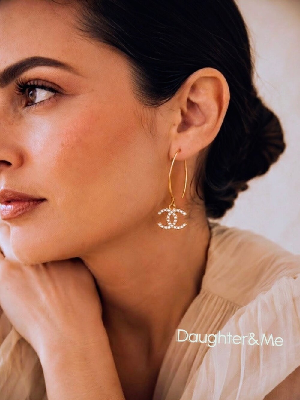Fashion jewelry Gold Earrings with Crystal Logo Charm